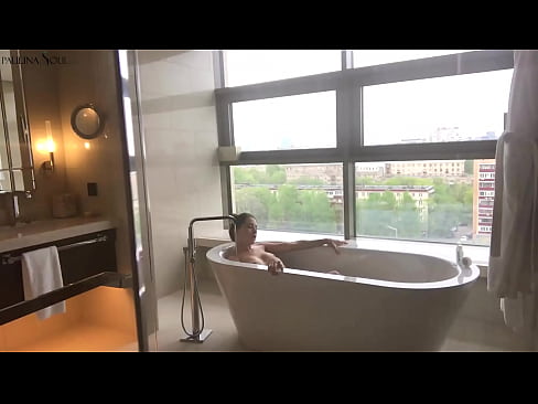 ❤️ En fantastisk babe som lidenskapelig rykker av seg fitta på badet ❌ Bare porno ved no.tubsexercom.ru ☑